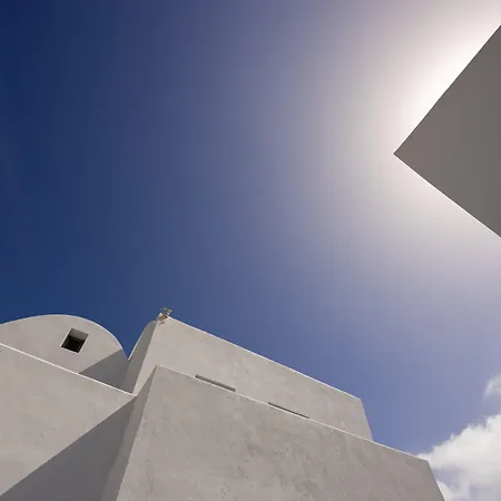 Nastram شقة فندقية 4*