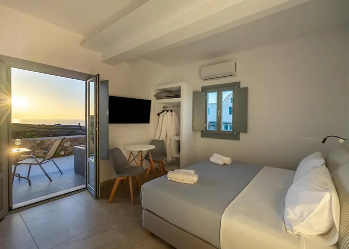 Aparthotel Nastram Oia