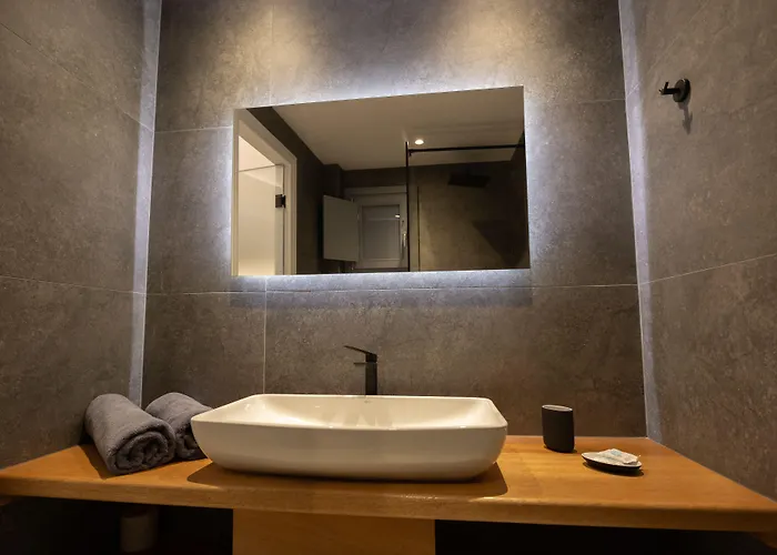 Aparthotel Nastram Oia