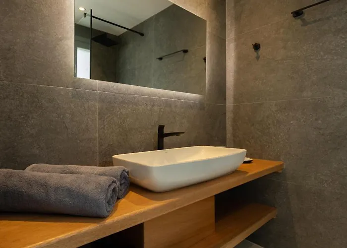 Aparthotel Nastram 4*