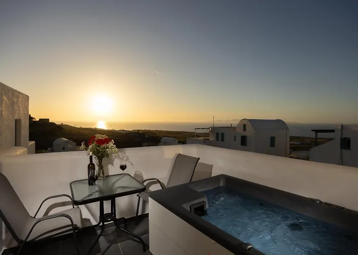 Nastram 4* Oia (Santorini)