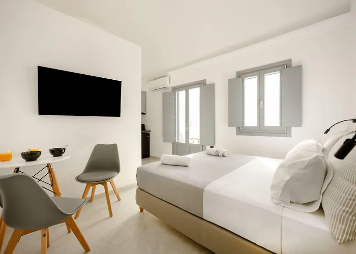 Nastram 4* Oia (Santorini)